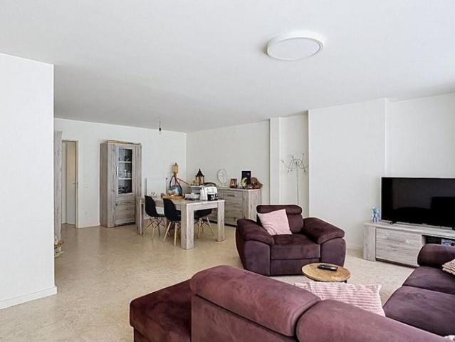 Appartement te huur in Izegem voor € 695 met 2 slaapkamers