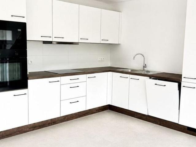 Appartement te huur in Jodoigne voor € 1.090 met 2 slaapkamers