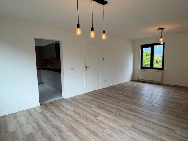 Appartement te huur in Kasterlee voor € 800 met 3 slaapkamers