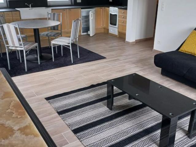 Appartement te huur in Komen voor € 620 met 1 slaapkamer