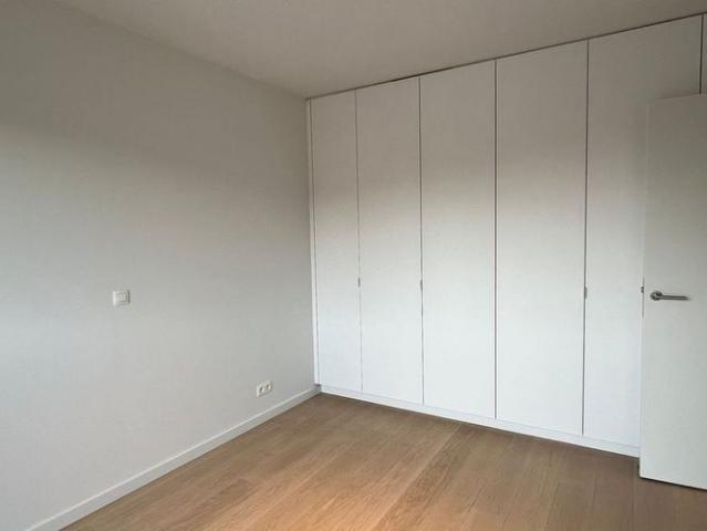 Appartement te huur in Kortrijk voor € 1.000 met 2 slaapkamers