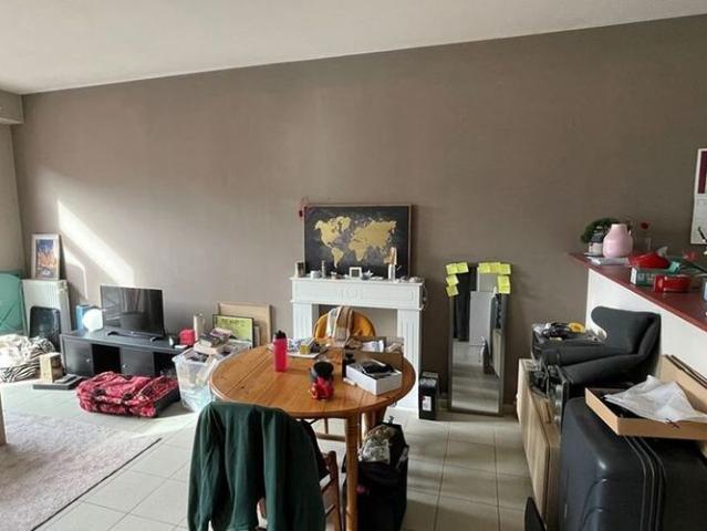 Appartement te huur in Kortrijk voor € 620 met 1 slaapkamer