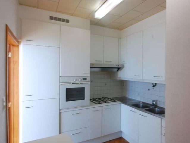 Appartement te huur in Kortrijk voor € 725 met 1 slaapkamer