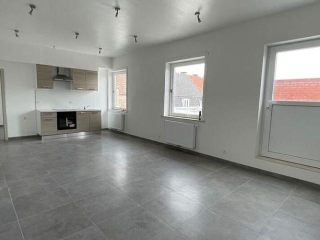 Appartement te huur in Kortrijk voor € 825 met 1 slaapkamer