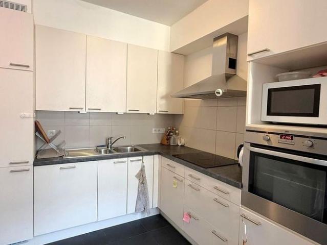 Appartement te huur in Kraainem voor € 1.675 met 2 slaapkamers