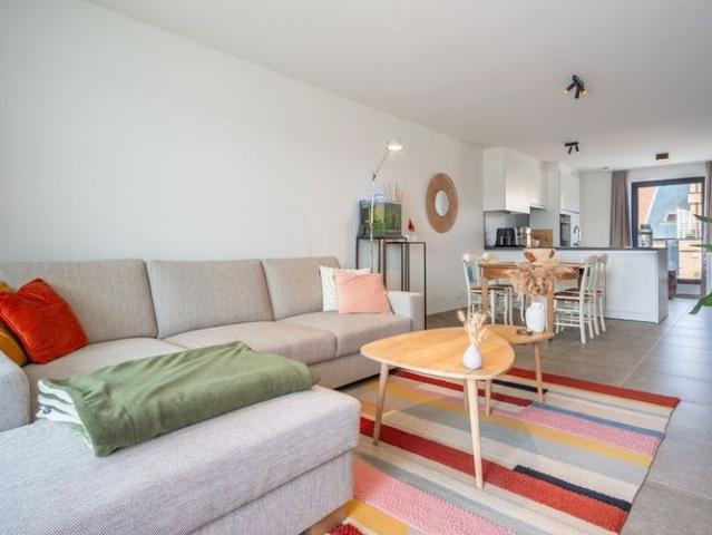Appartement te huur in Kruishoutem voor € 900 met 2 slaapkamers