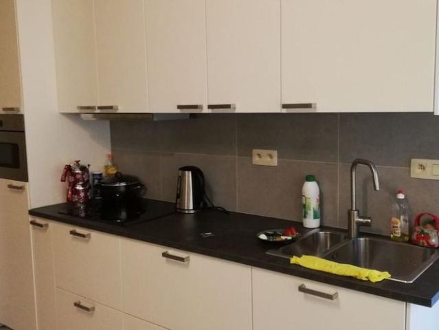 Appartement te huur in Lanaken voor € 900 met 3 slaapkamers