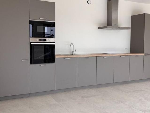 Appartement te huur in Leuven voor € 1.375 met 2 slaapkamers