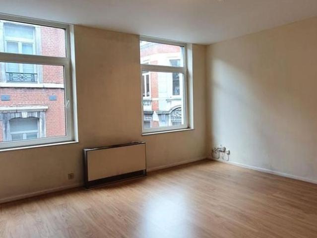 Appartement te huur in Liège voor € 680 met 1 slaapkamer