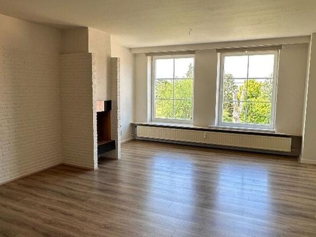 Appartement te huur in Lommel voor € 850 met 2 slaapkamers