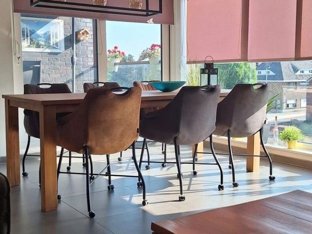 Appartement te huur in Lommel voor € 930 met 2 slaapkamers