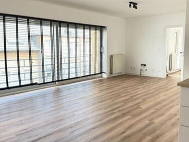 Appartement te huur in Ruisbroek voor € 930 met 2 slaapkamers