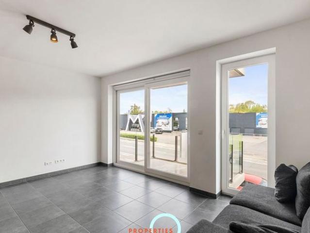 Appartement te huur in Ronse voor € 825 met 1 slaapkamer