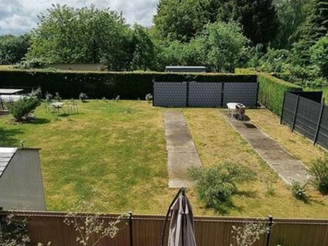 Appartement te huur in Stambruges voor € 800 met 2 slaapkamers