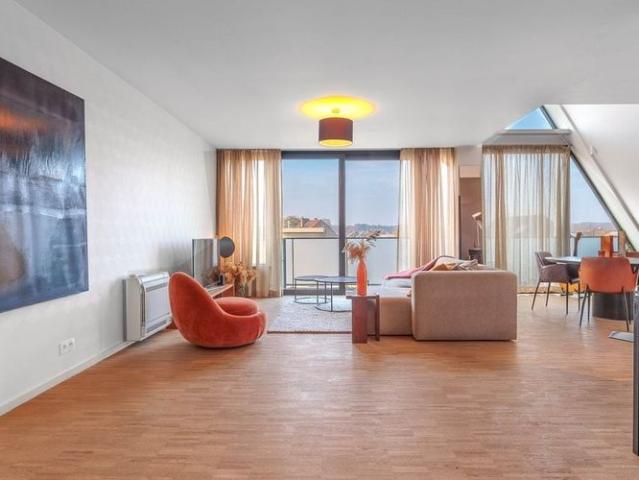 Appartement te huur in Sijsele voor € 1.000 met 2 slaapkamers