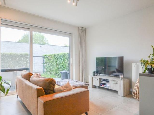 Appartement te huur in Sint Eloois Winkel voor € 795 met 2 slaapkamers