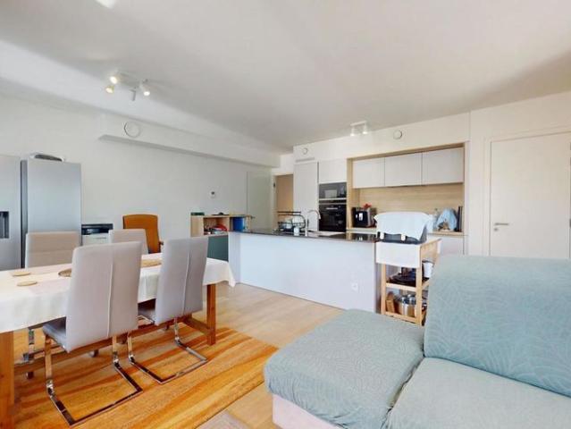Appartement te huur in Sint Lambrechts Woluwe voor € 2.000 met 3 slaapkamers