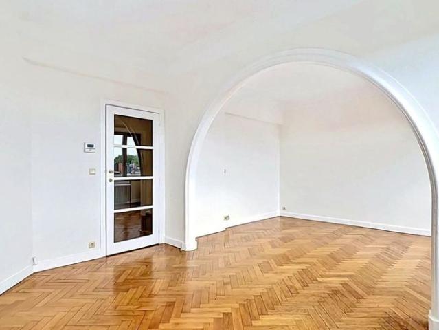 Appartement te huur in Sint Pieters Woluwe voor € 1.535 met 2 slaapkamers