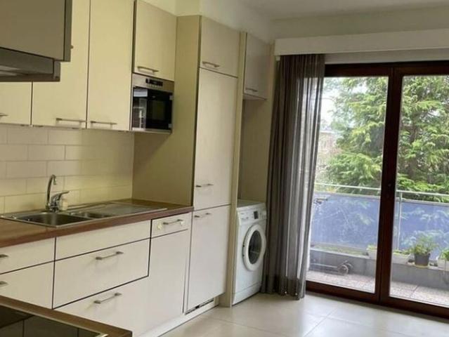 Appartement te huur in Sint Pieters Woluwe voor € 1.700 met 3 slaapkamers