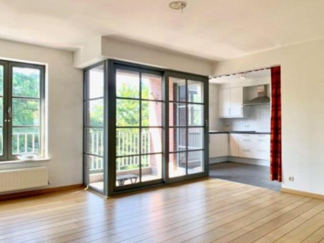 Appartement te huur in Sint Pieters Woluwe voor € 2.100 met 3 slaapkamers