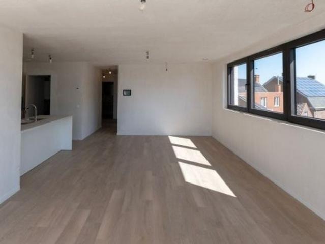 Appartement te huur in Tielt voor € 1.150 met 2 slaapkamers