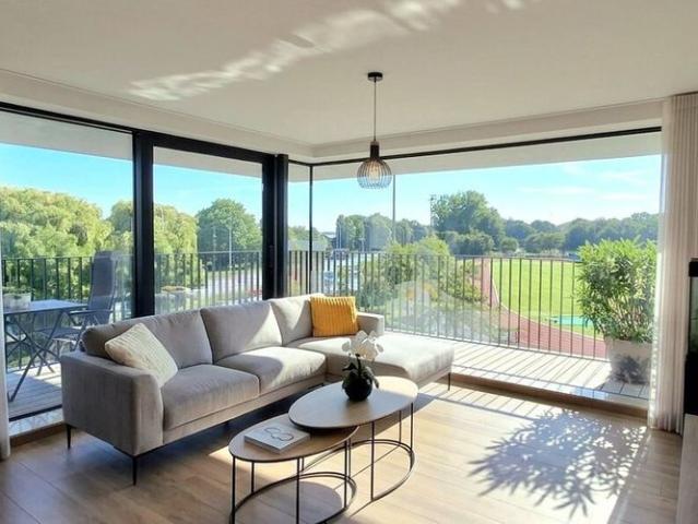 Appartement te huur in Tielt voor € 700 met 1 slaapkamer