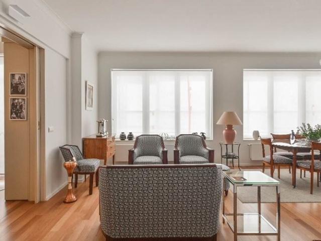 Appartement te huur in Ukkel voor € 2.390 met 3 slaapkamers