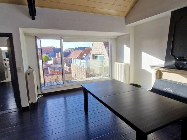 Appartement te huur in Veurne voor € 850 met 3 slaapkamers