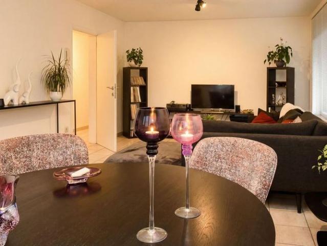 Appartement te huur in Vorst voor € 750 met 2 slaapkamers