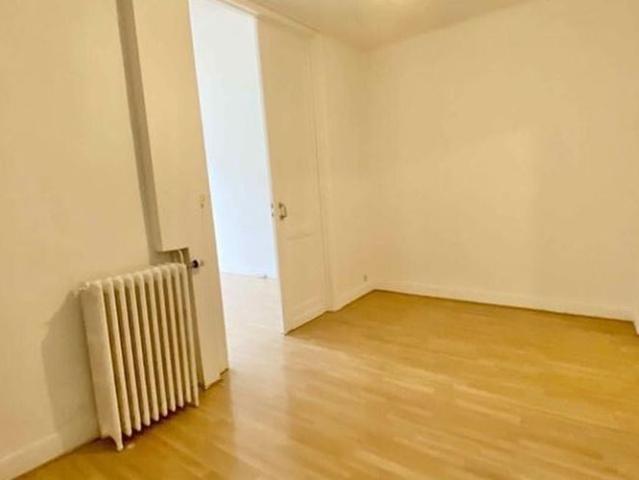 Appartement te huur in Vorst voor € 850 met 1 slaapkamer