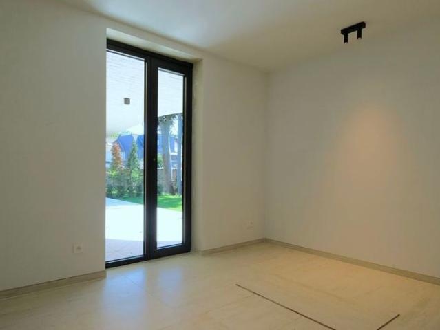 Appartement te huur in Waasmunster voor € 1.395 met 2 slaapkamers
