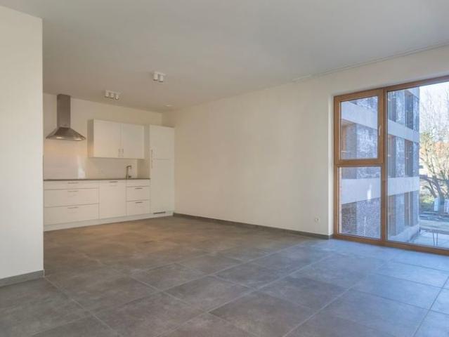 Appartement te huur in Wilrijk voor € 895 met 1 slaapkamer