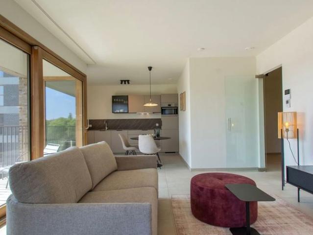 Appartement te huur in Wilrijk voor € 995 met 1 slaapkamer