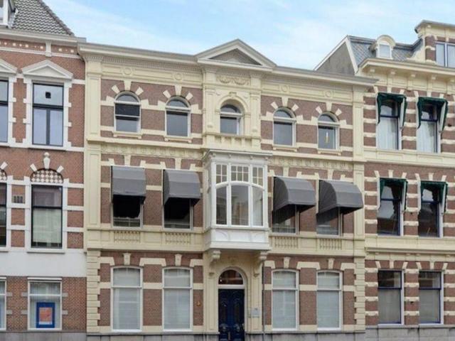 Appartement te huur Javastraat in Den Haag voor € 2.480