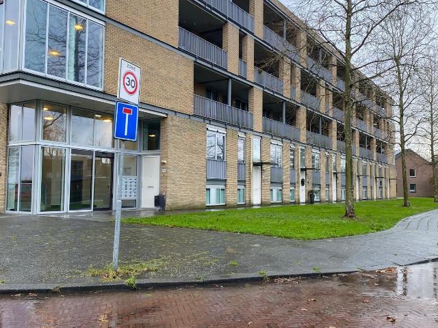 Appartement te huur Johan Wagenaarlaan 76 in Heemstede voor € 1.750