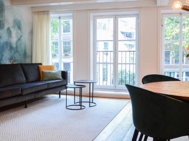 Appartement te huur Krom Boomssloot in Amsterdam voor € 1.769