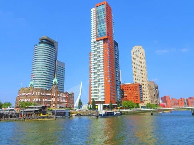 Appartement te huur Landverhuizersplein in Rotterdam voor € 2.995