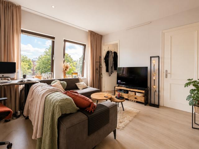 Appartement te huur Loosduinseweg 873 in Den Haag voor € 862