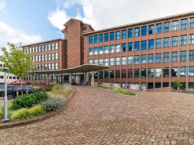 Appartement te huur Plesmanweg 341 in Den Haag voor € 2.500
