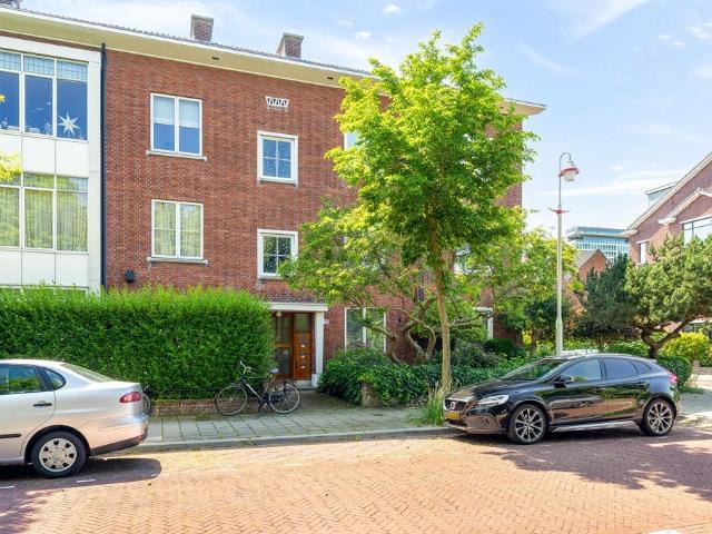 Appartement te huur Ridderlaan in Den Haag voor € 2.950