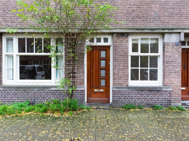 Te huur: Appartement Roerstraat 69 in Amsterdam