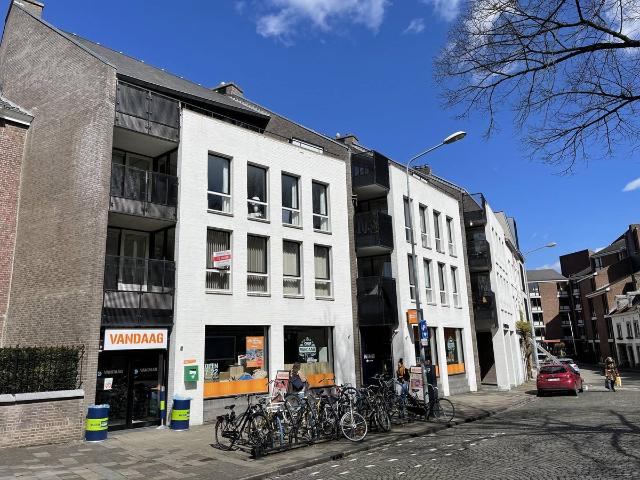 Appartement te huur Sint Pieterstraat in Maastricht voor € 1.635