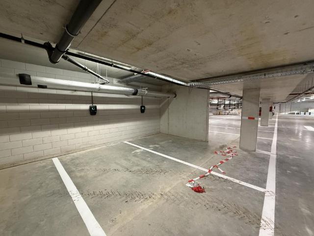 Appartement te huur Sloterdijk West, Haarlemmerweg in Amsterdam