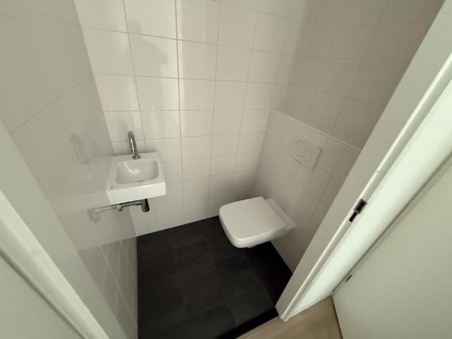 Appartement te huur Sloterdijk West, Haarlemmerweg in Amsterdam
