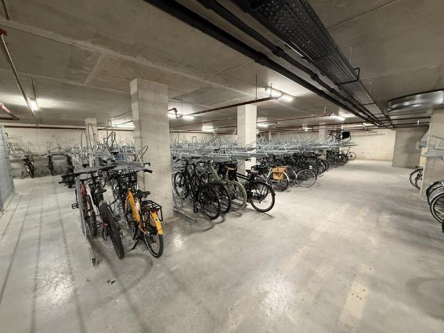 Appartement te huur Sloterdijk West, Haarlemmerweg in Amsterdam