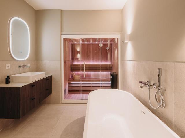 Appartement te huur Slotervaart Zuid, Ariana Nozemanstraat in Amsterdam voor € 3.850