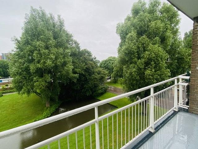 Appartement te huur Sportlaan in Amstelveen voor € 2.400