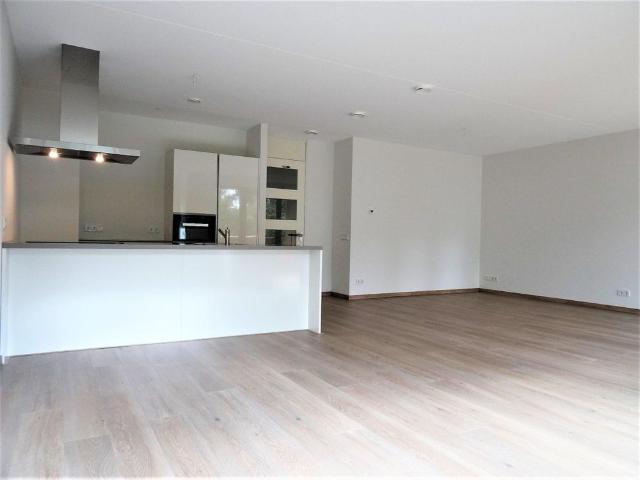 Appartement te huur Tuindorp en Van Lieflandlaan West, Prof. Jordanlaan in Utrecht