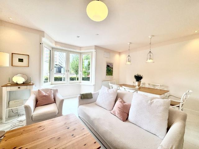 Te huur: Appartement Tweede Van der Helststraat in Amsterdam
