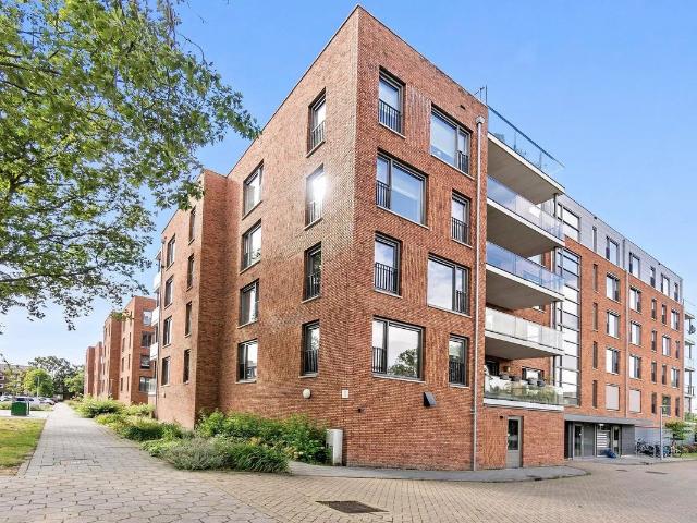 Appartement te huur van Vollenhovenlaan in Rijswijk voor € 2.250